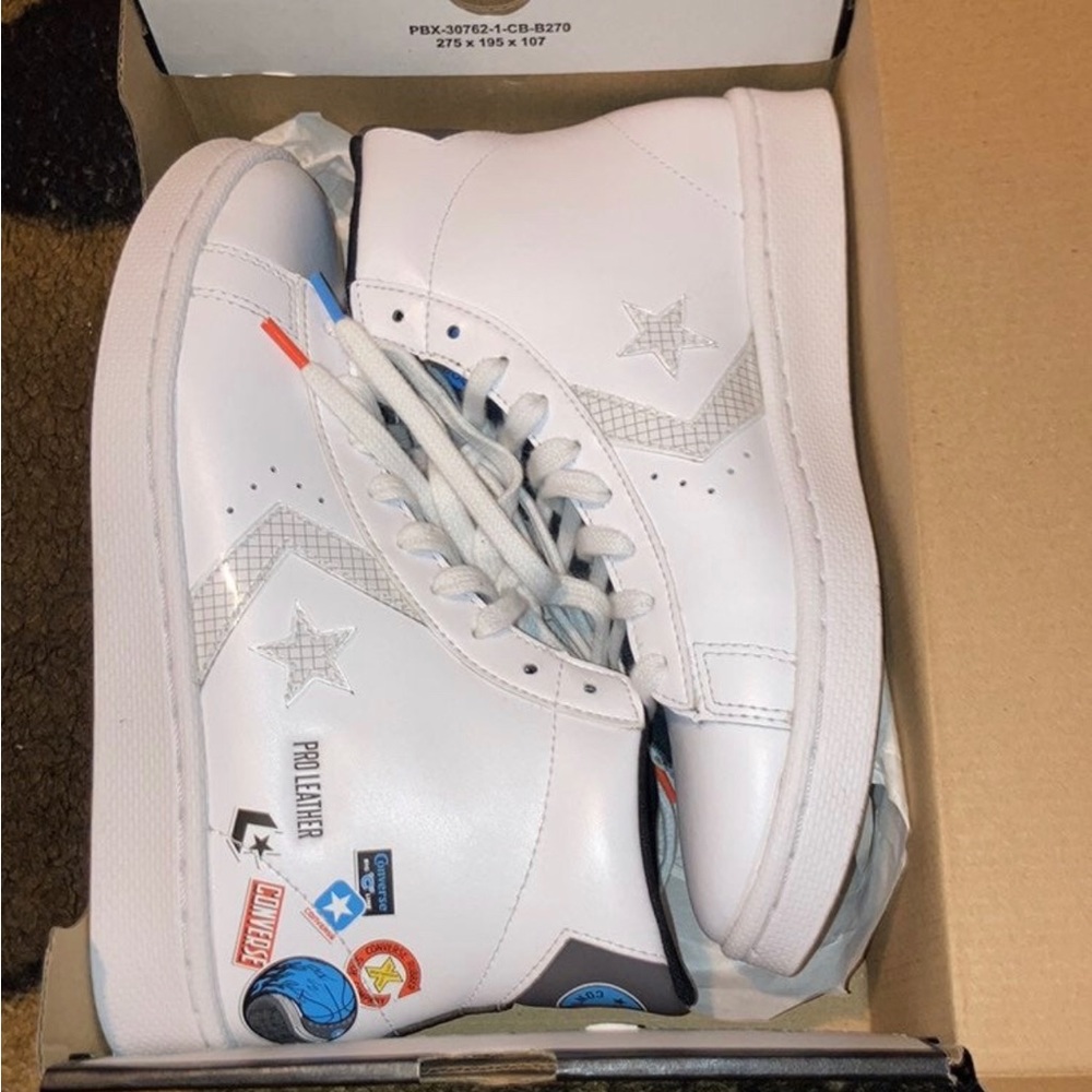 Hi Top Converse - Picture 7 of 8